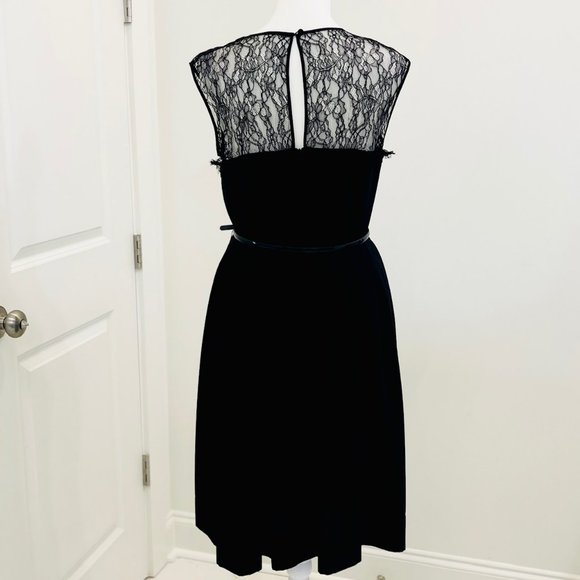 NWT Calvin Klein Black Lace belted classed LBD Dress - size 4 - Picture 4 of 9